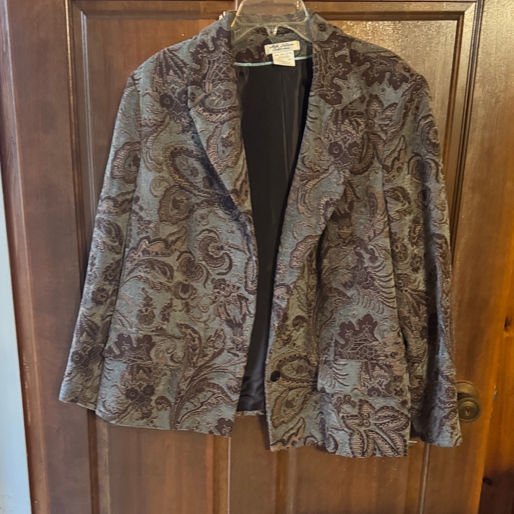 Paisley Patterned Blazer